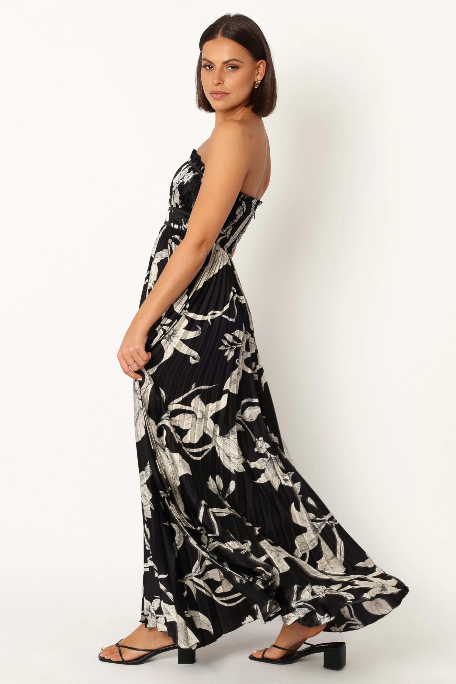 Angelique Strapless Maxi Dress - Black Floral - Image 5