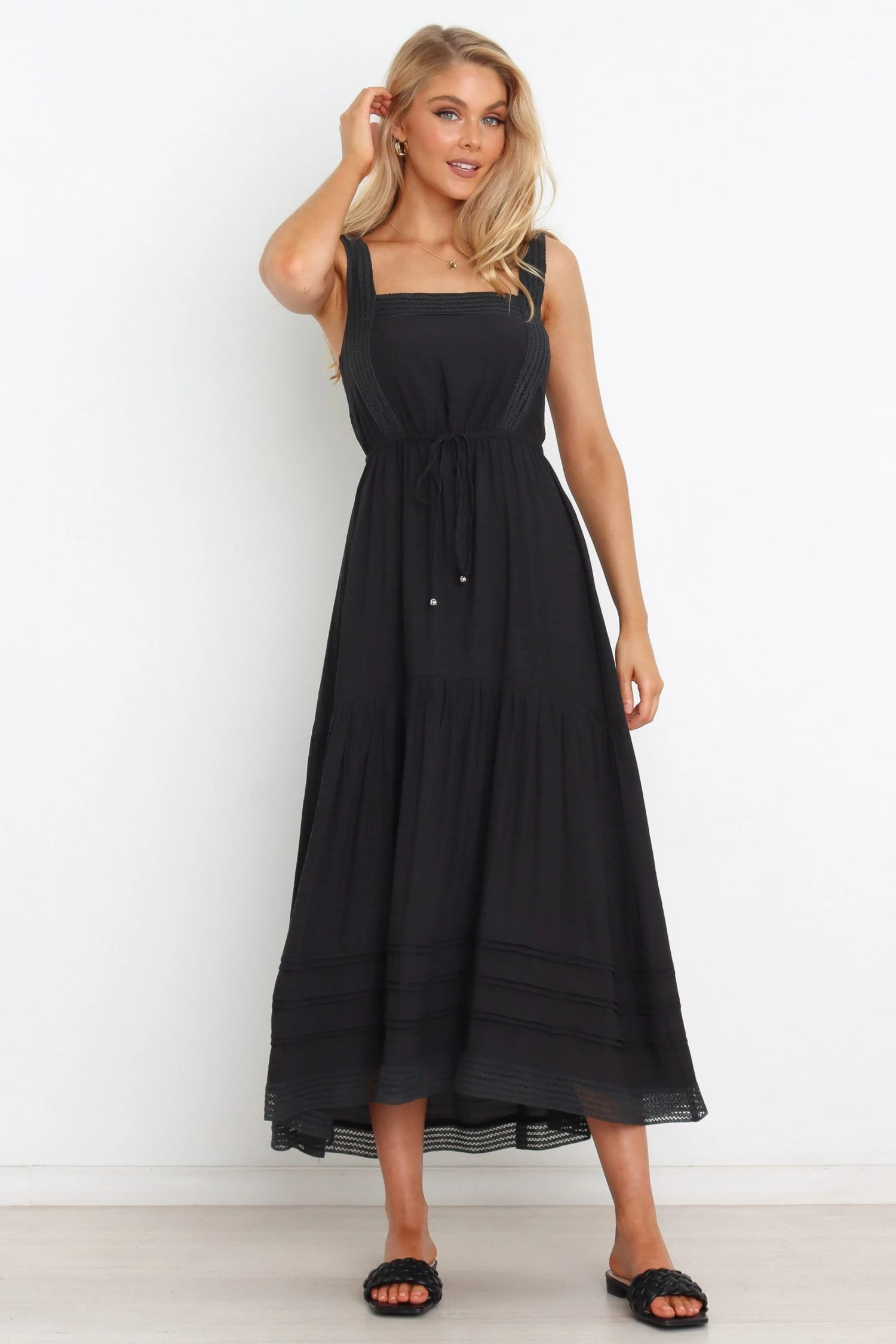 Jasalina Dress - Black