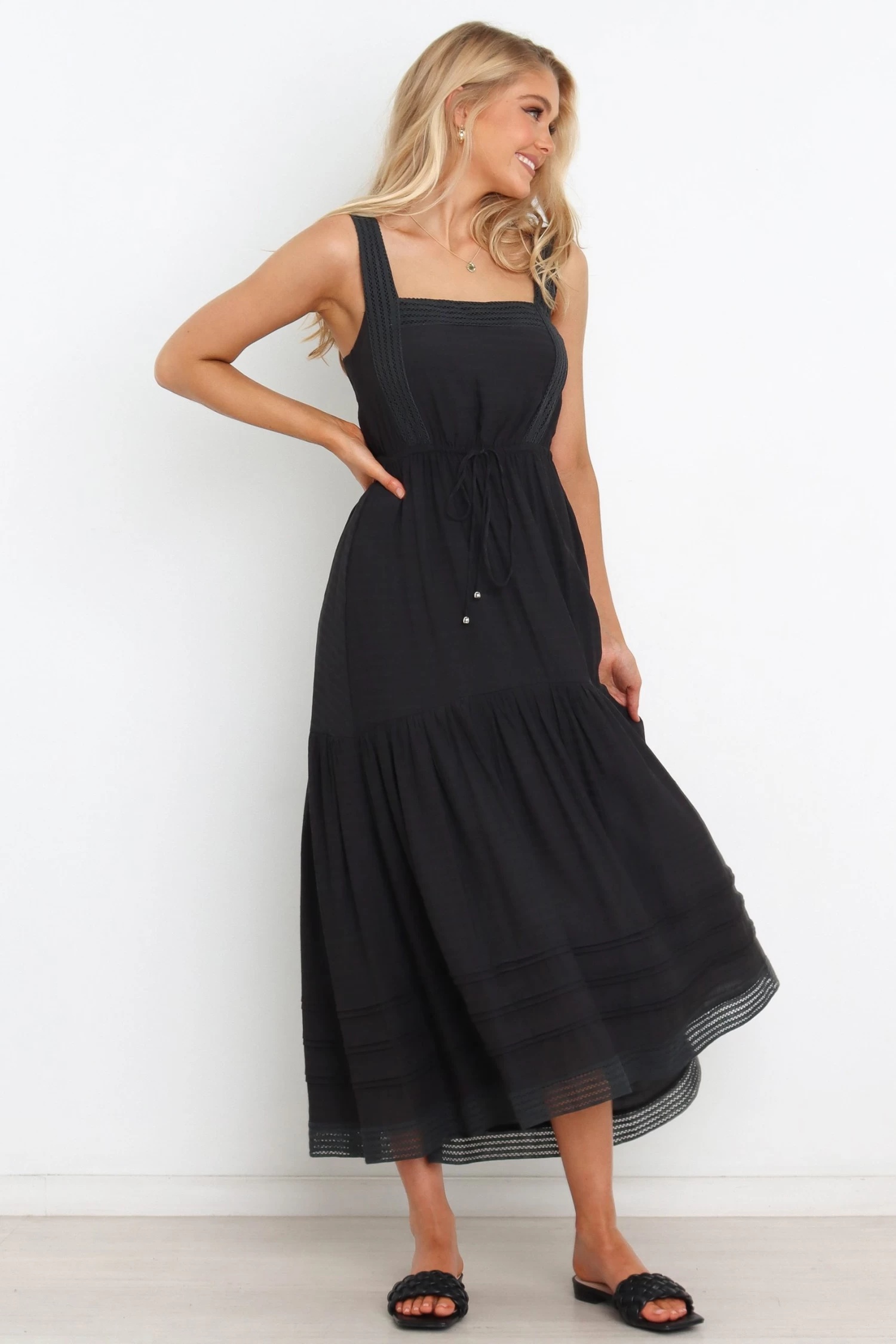 Jasalina Dress - Black - Image 3