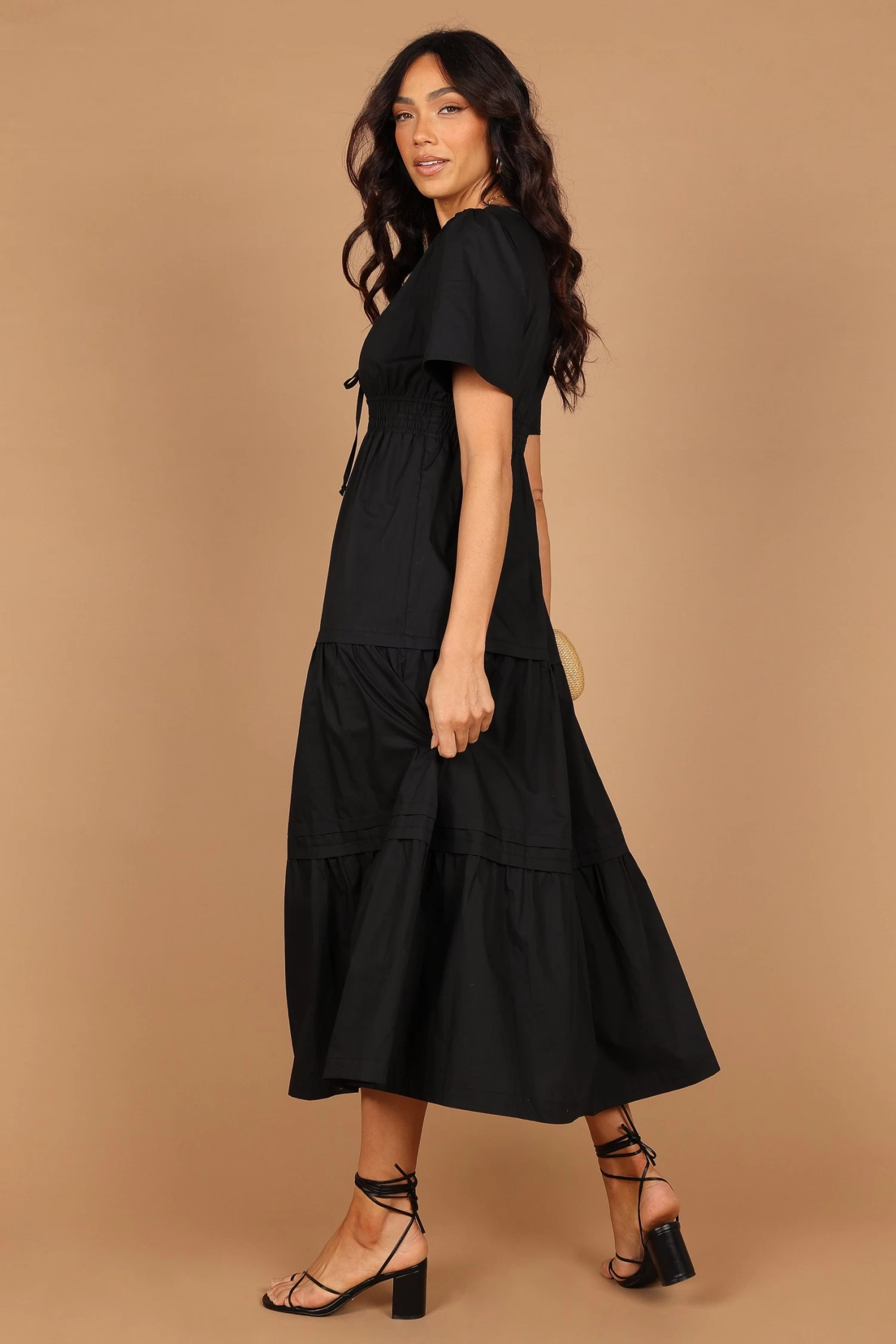 Madelyn Tiered Maxi Dress - Black - Image 4